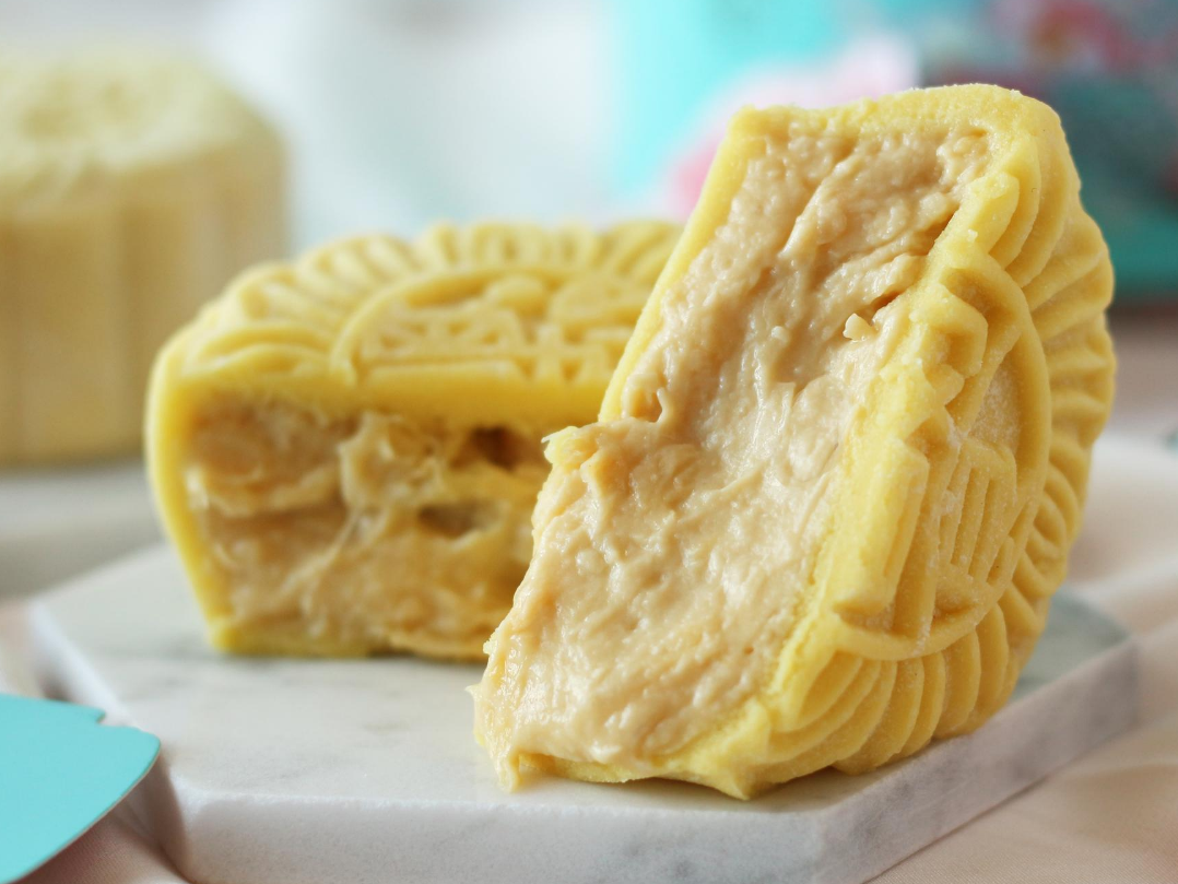 durian mooncake cover image